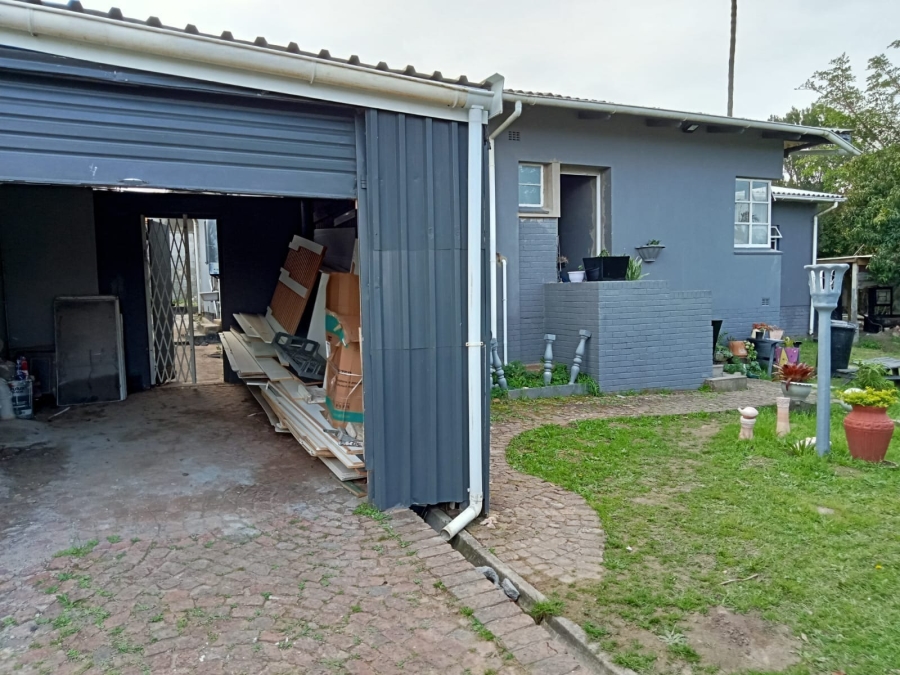 3 Bedroom Property for Sale in Cambridge Eastern Cape